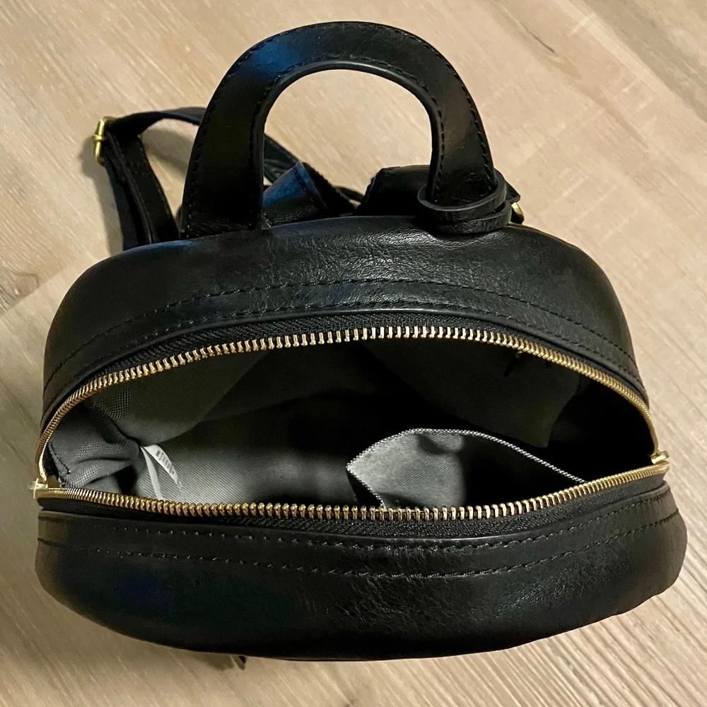 Fossil Leather Megan RAWR Backpack - Picture 2 of 4